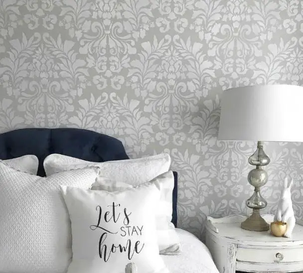 Elegant Damask Wall Stencil